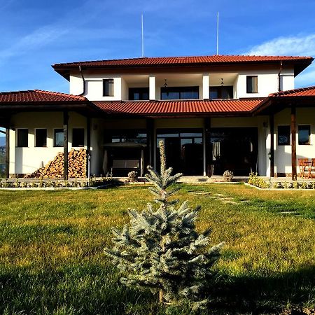 Guest House Hasiendata Pavel Banja Kültér fotó