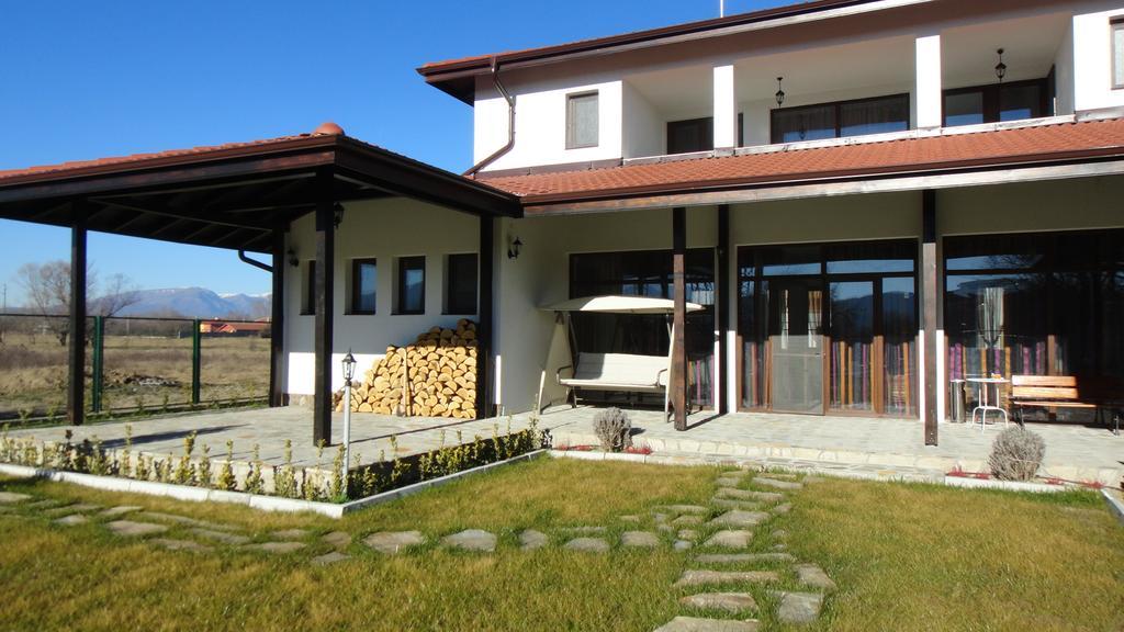 Guest House Hasiendata Pavel Banja Kültér fotó